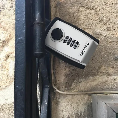 Canape-lit Men Only Ambiance Vintage Boheme Plantes Proche Centre ホームステイ